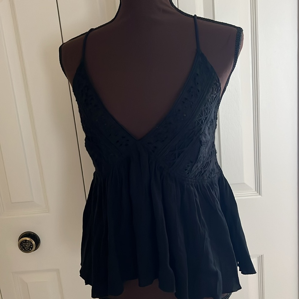 NWT Black Lace Crochet Dolly Tank Top (L)